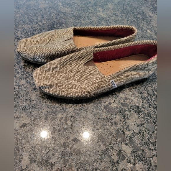 Toms Shoes - Toms Slide on Flats